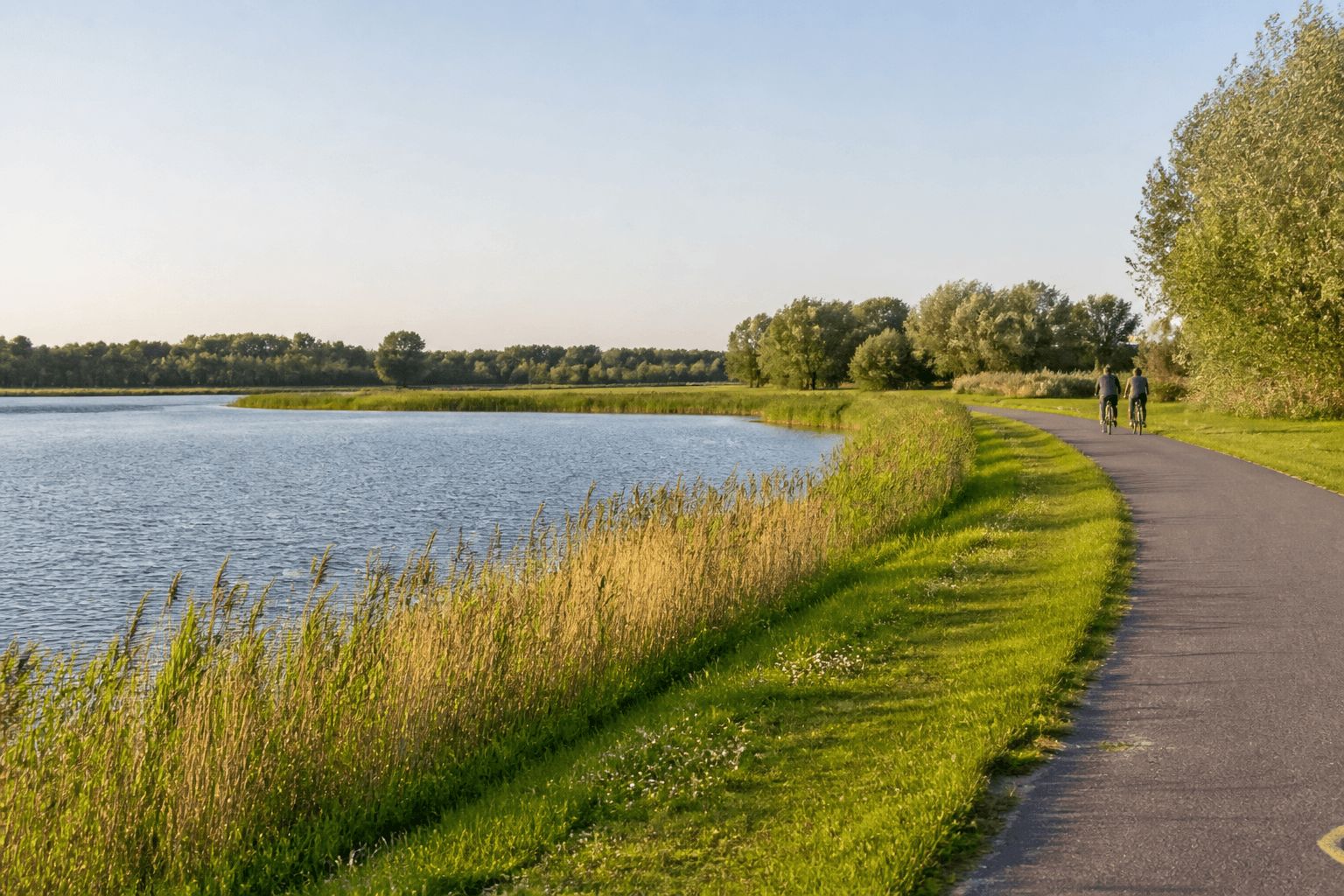 Water, fietsroute en dorpen dichtbij